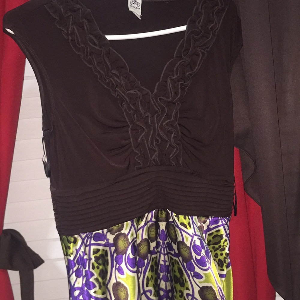 Dress - Picture 2 of 5